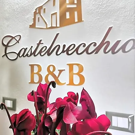 Castelvecchio 3*