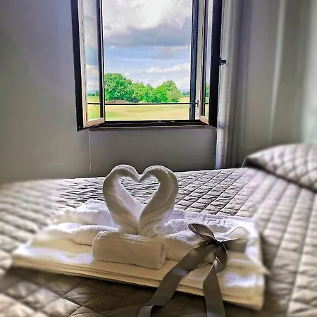 Castelvecchio Bed & Breakfast *